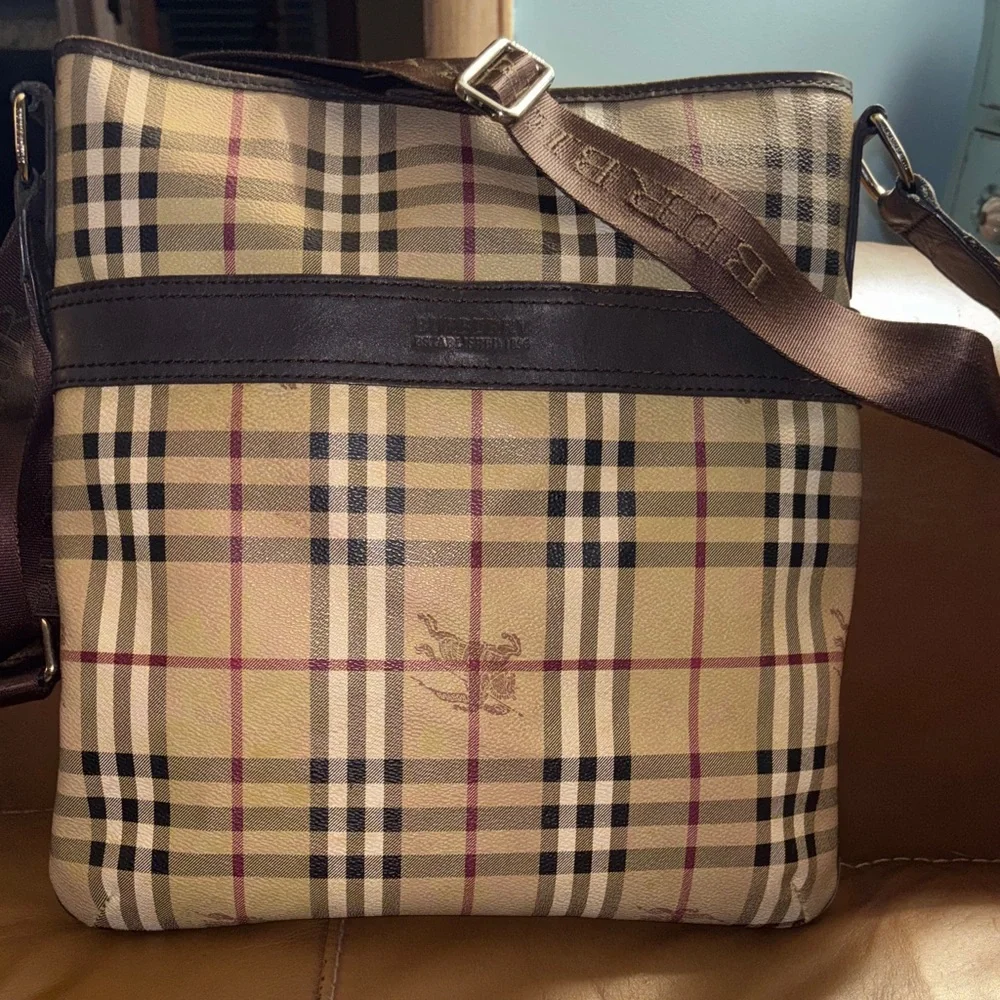 Burberry Nova Check Crossbody Bag - Picture 1 of 15
